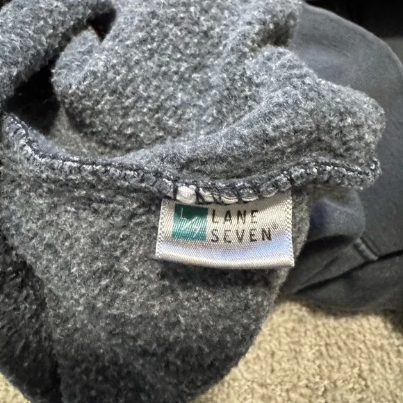 Basemen sweatshirt from urban outfitters.  Men’s large - Picture 8 of 8